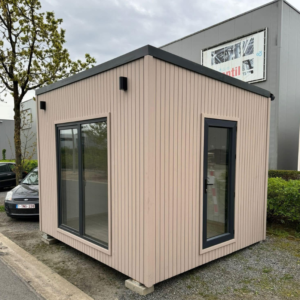 Escritório independente com jardim 10,5 m²