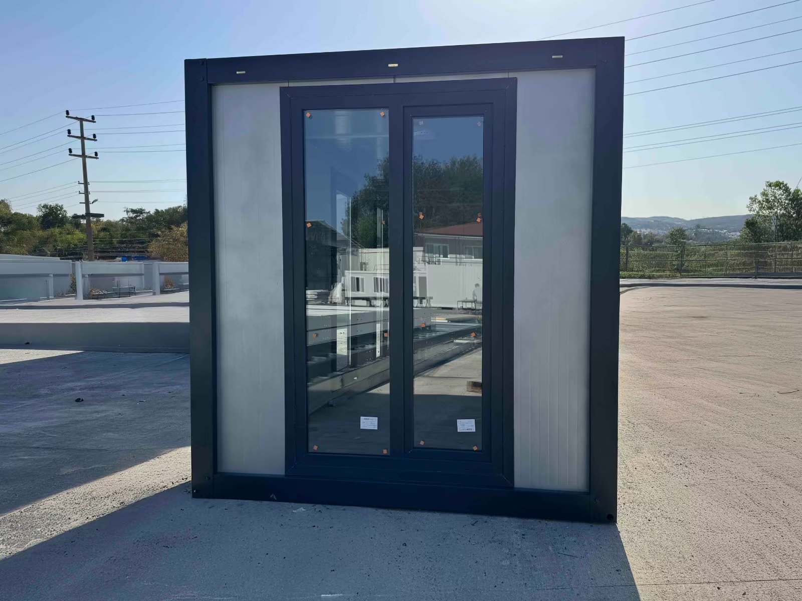 Escritório Modular Equipado e Isolado de 14 m²