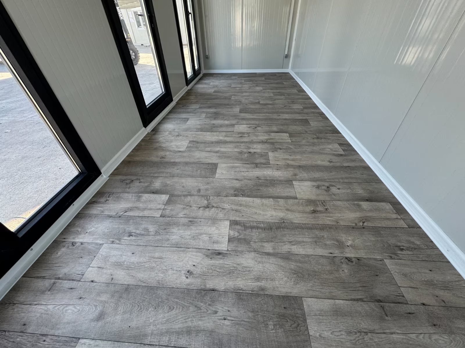 Escritório Modular Equipado e Isolado de 14 m²