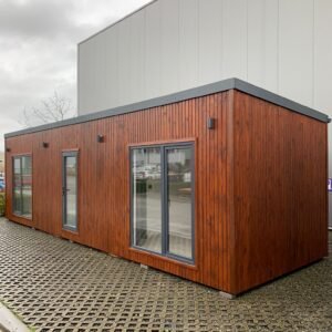 Unidade Residencial Modular 30 m² – Revestimento em Madeira
